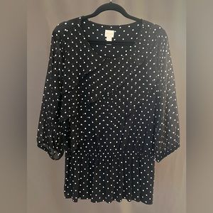 Chico’s Black & White Polka Dot Mid-Sleeve Shirt
